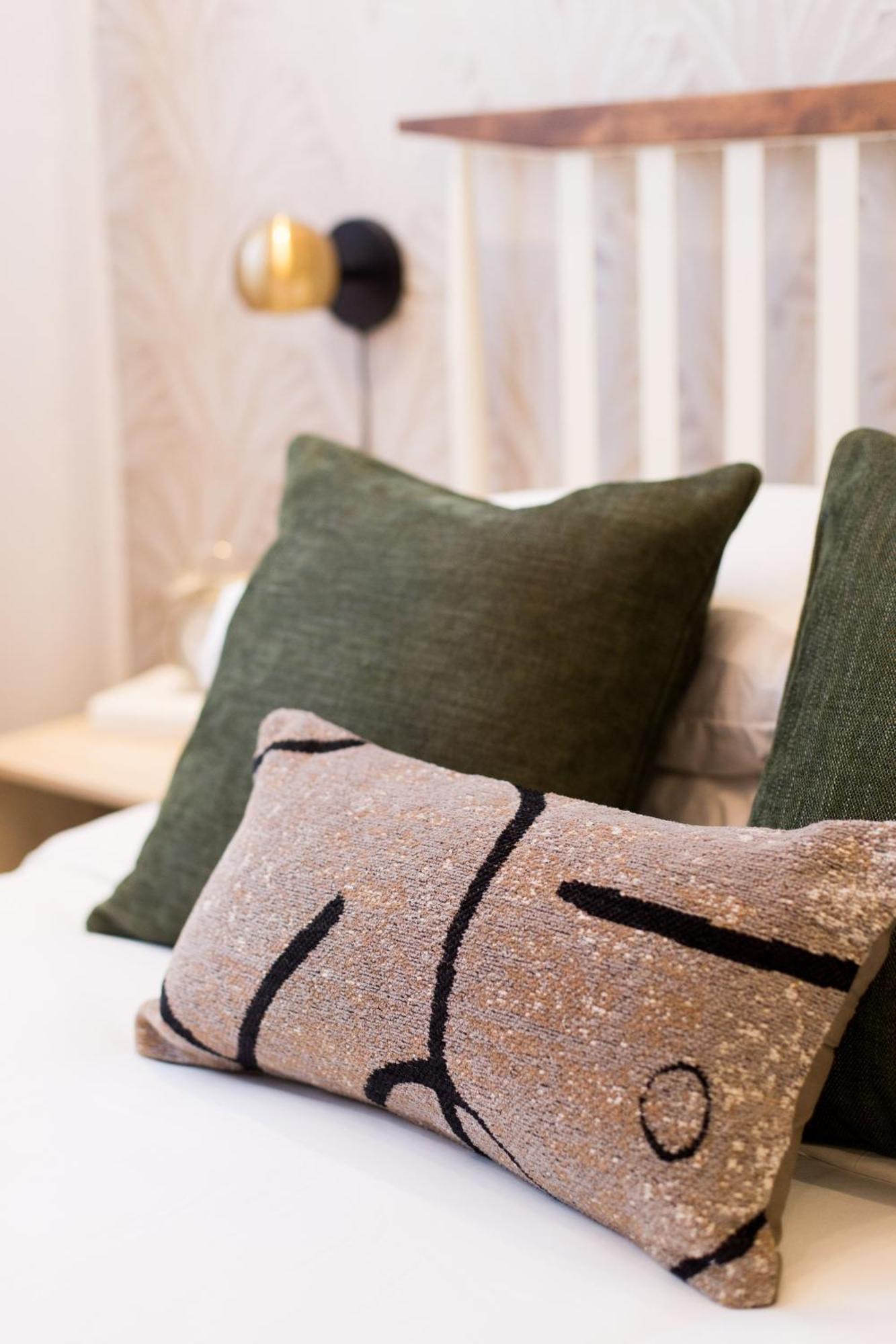 Apartamento Serene And Styled Little Italy Full Bath By Den *
